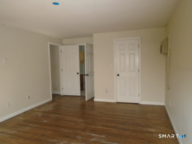 2 Fairfield Lane Simsbury CT 06070