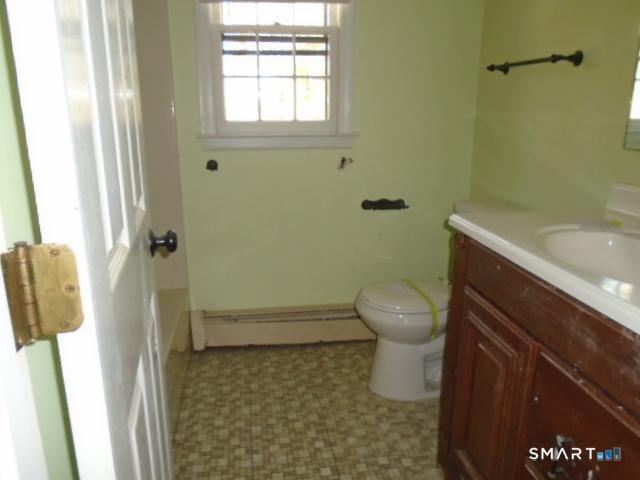 2 Fairfield Lane Simsbury CT 06070
