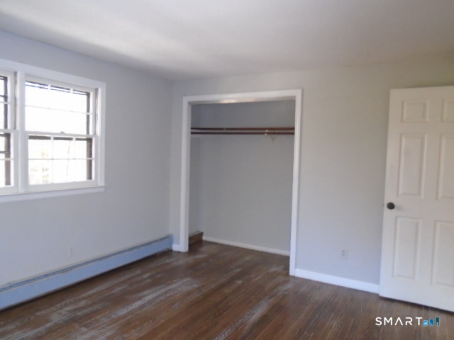 2 Fairfield Lane Simsbury CT 06070