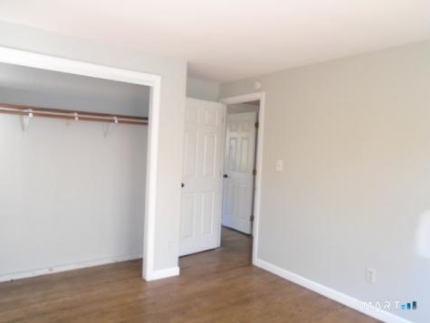 2 Fairfield Lane Simsbury CT 06070