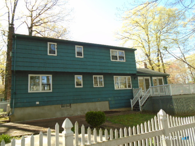 2 Fairfield Lane Simsbury CT 06070