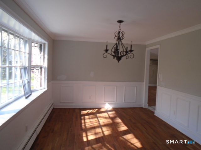 2 Fairfield Lane Simsbury CT 06070