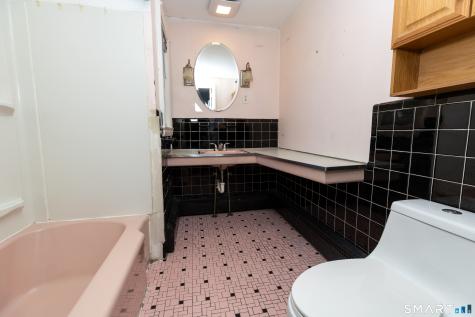 471 West Wolcott Avenue Windsor CT 06095