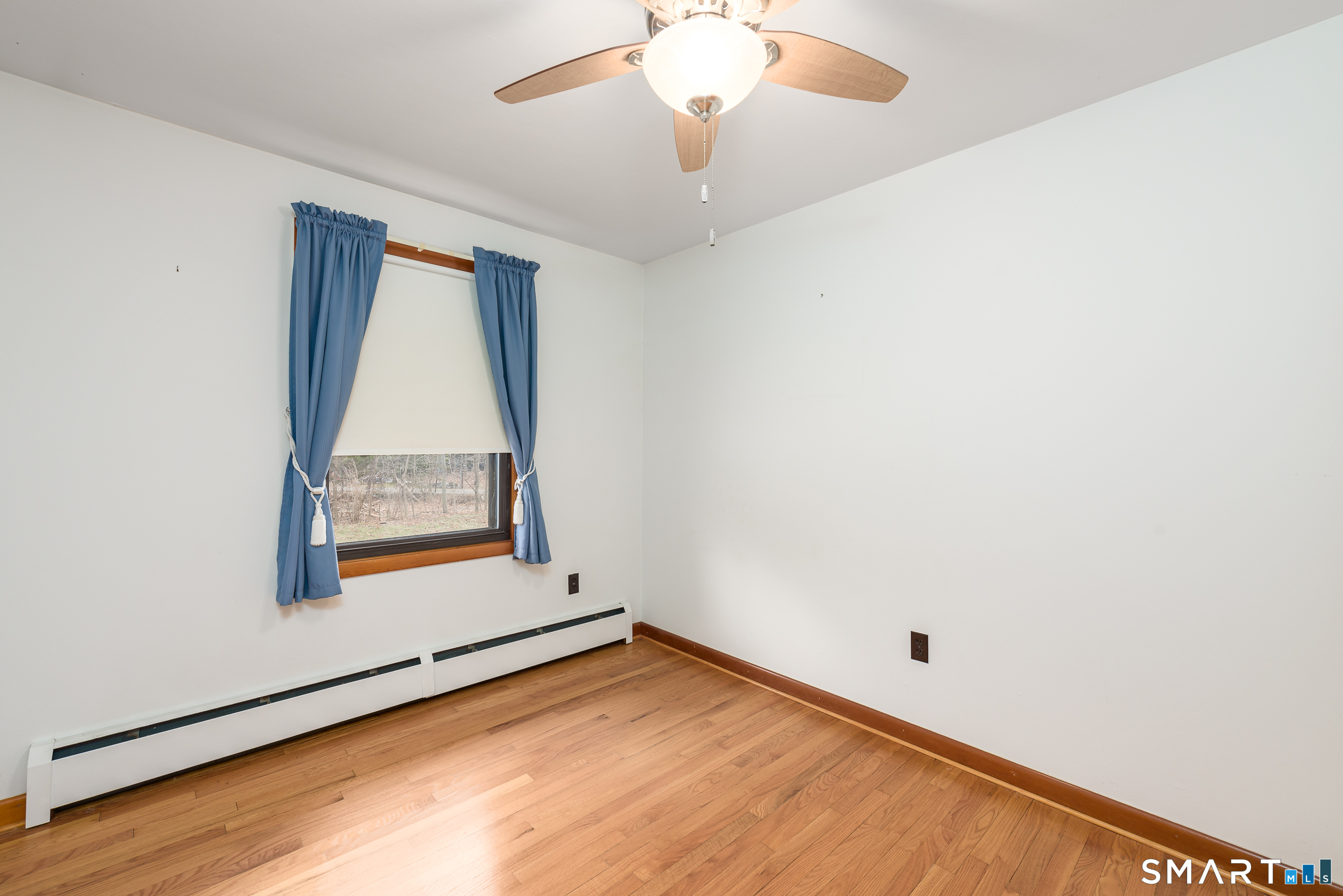 6 Saunders Lane Prospect CT 06712