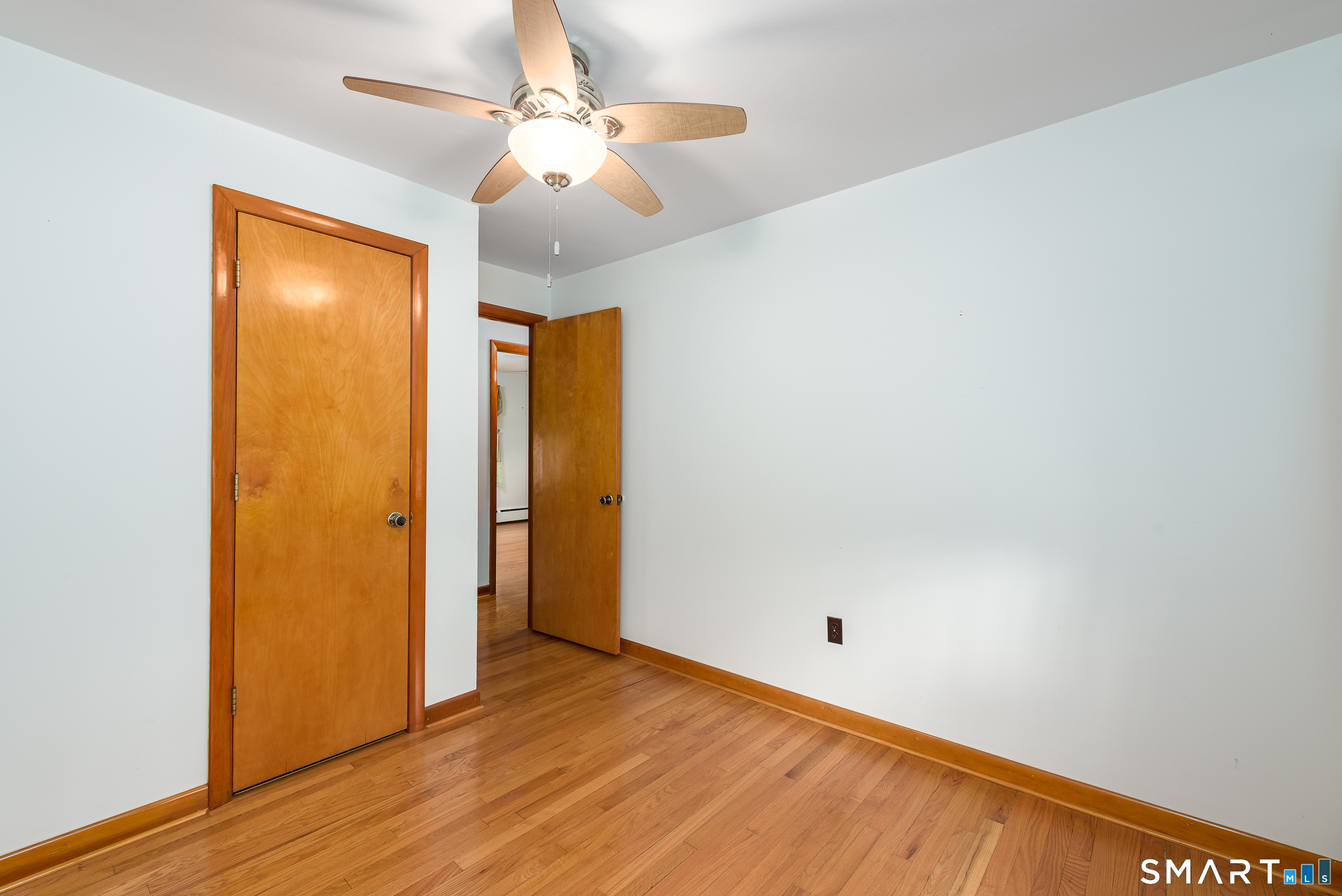 6 Saunders Lane Prospect CT 06712