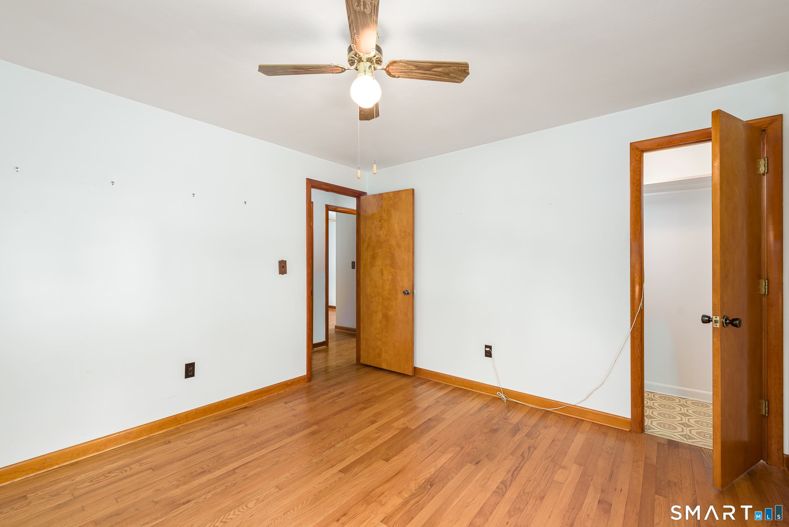 6 Saunders Lane Prospect CT 06712