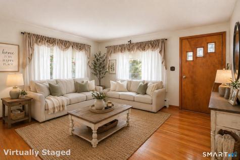 6 Saunders Lane Prospect CT 06712