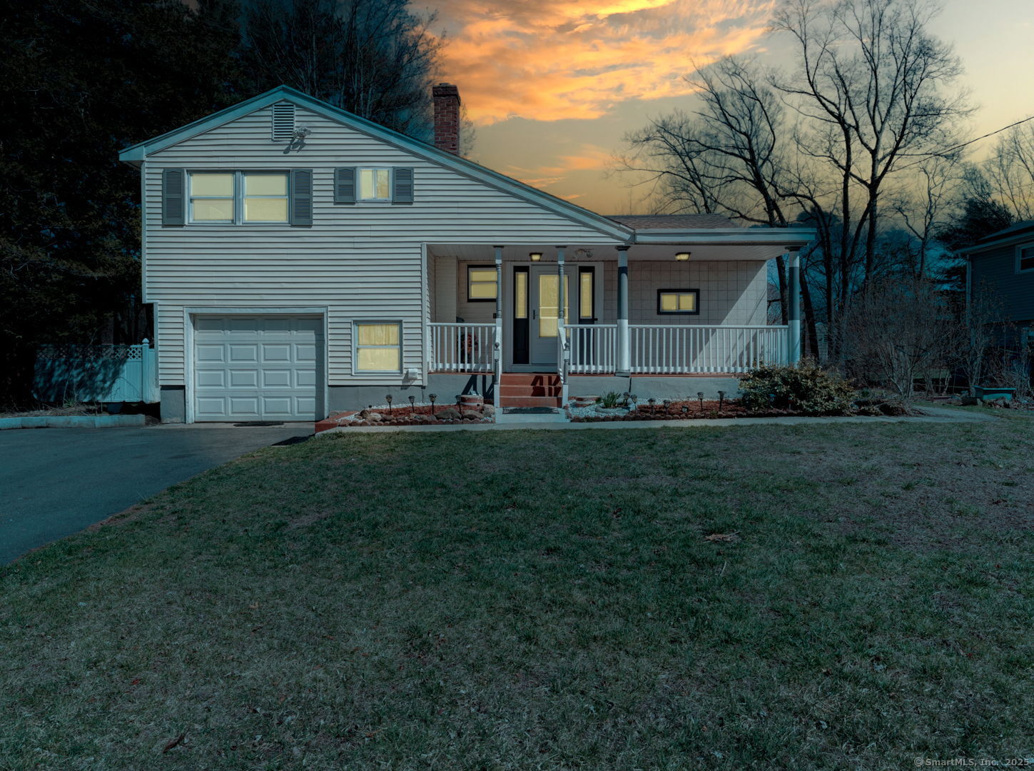 18 Ash Drive Windsor CT 06095