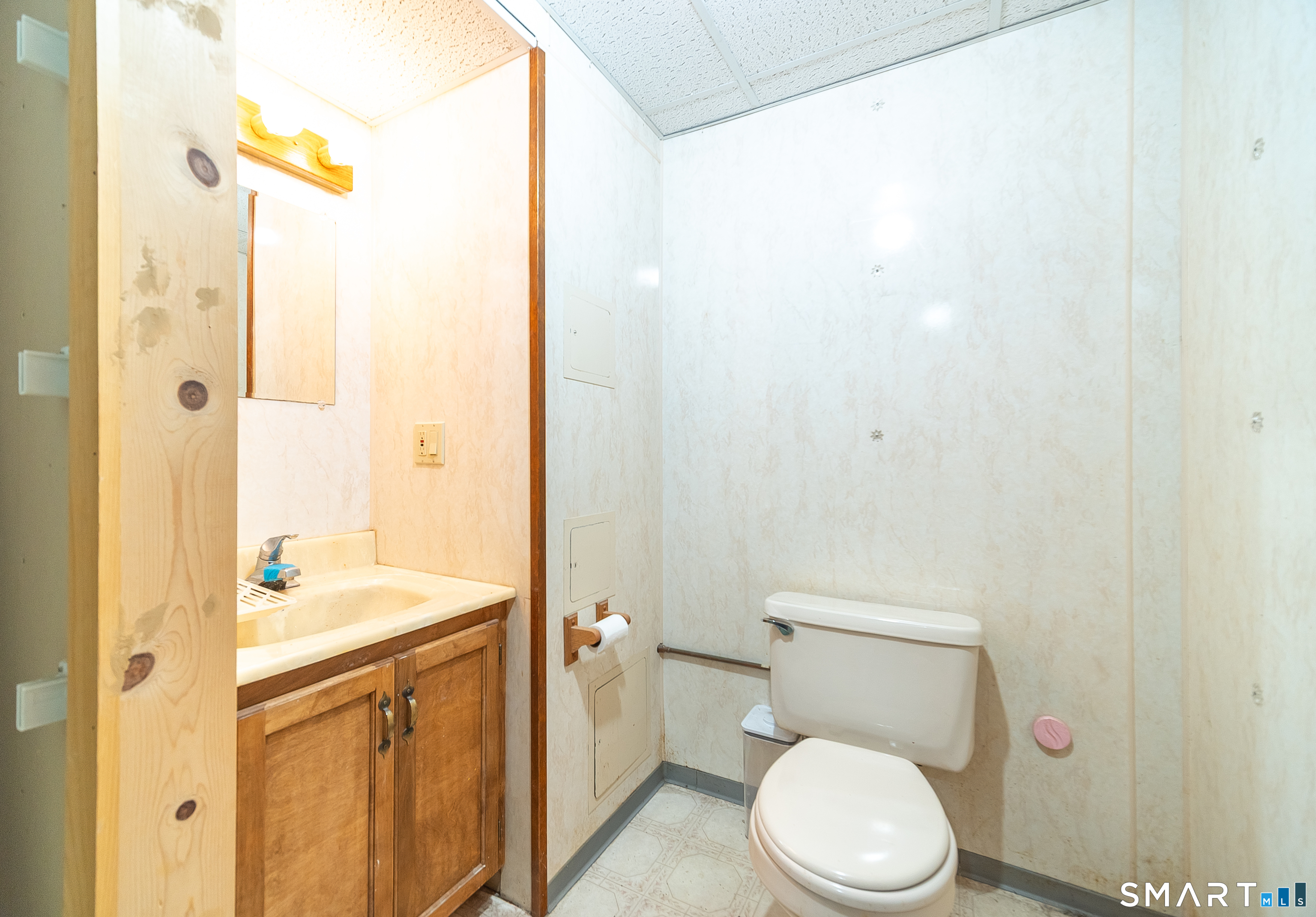 626 Beaver Meadow Road Haddam CT 06441