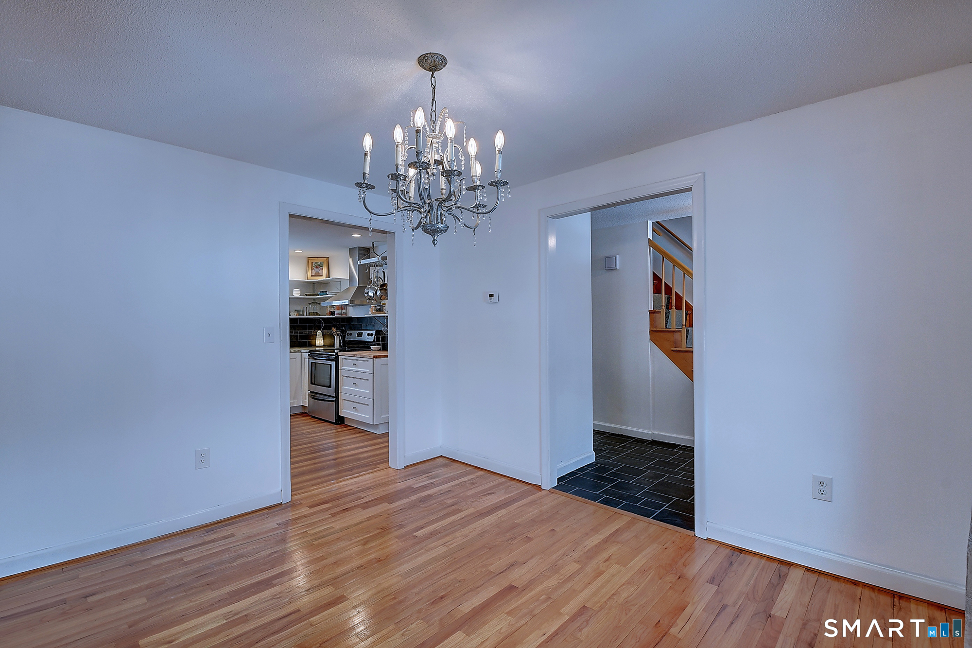 22 Apple Tree Lane Windsor CT 06095