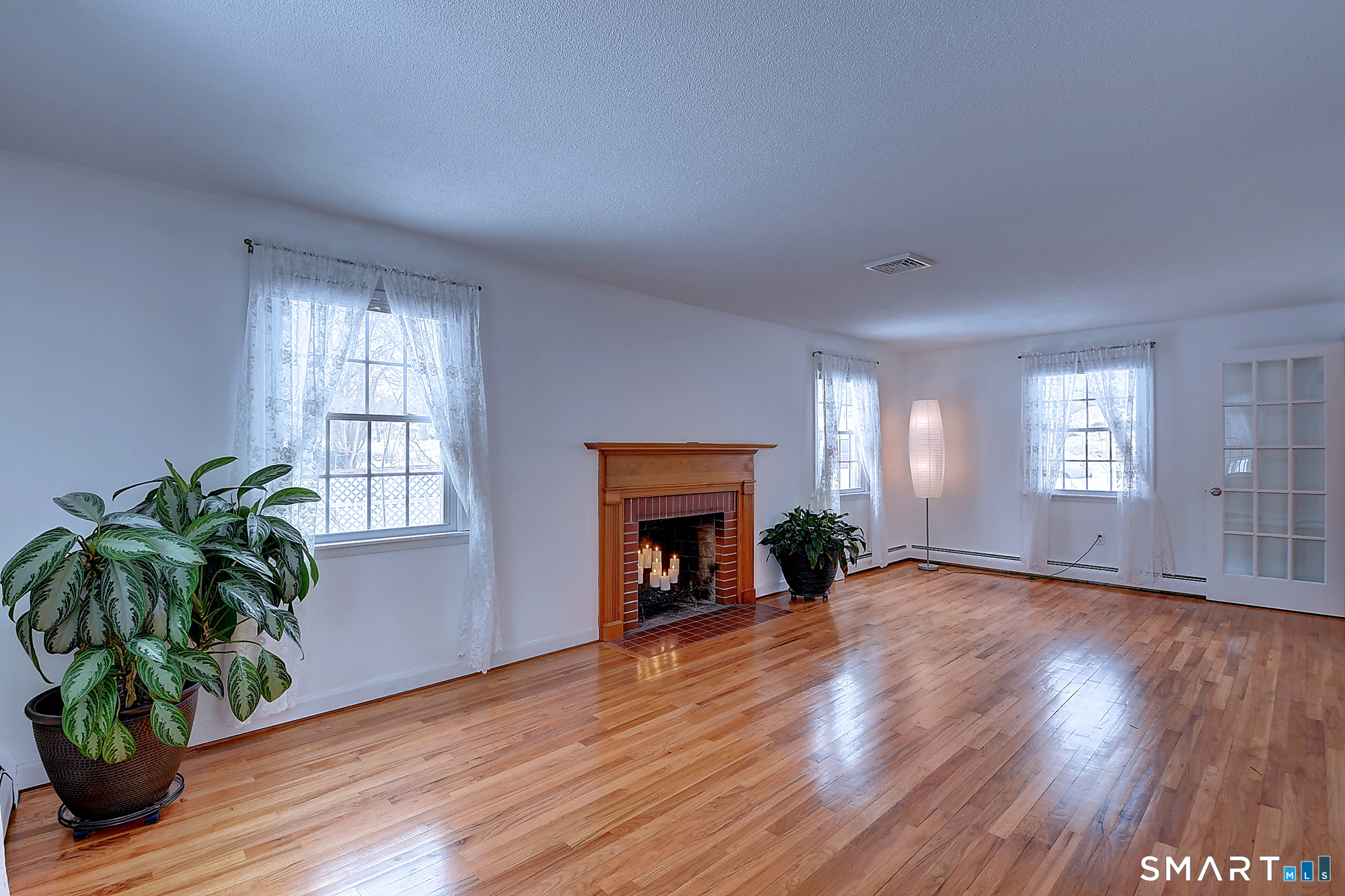 22 Apple Tree Lane Windsor CT 06095