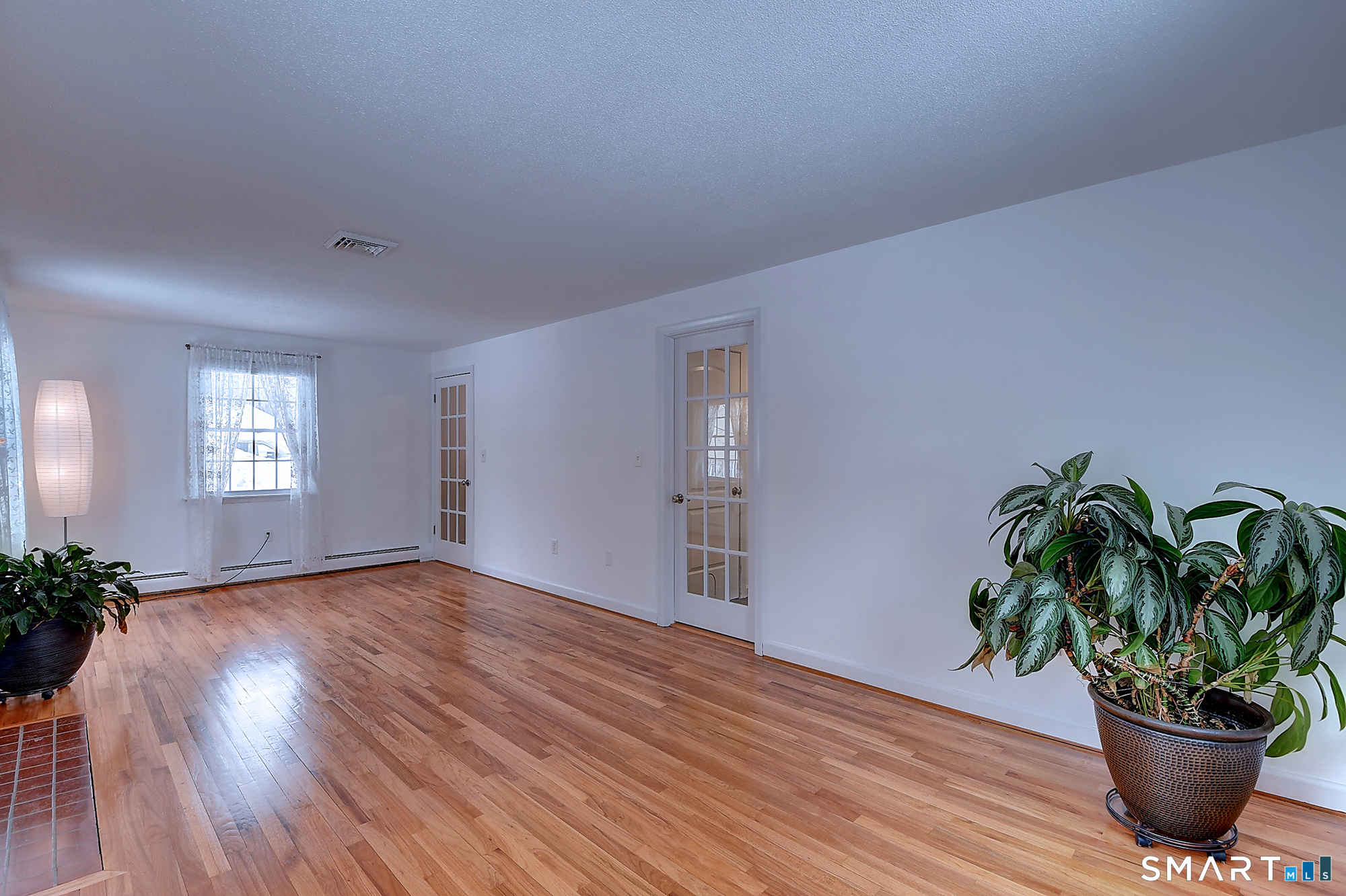 22 Apple Tree Lane Windsor CT 06095