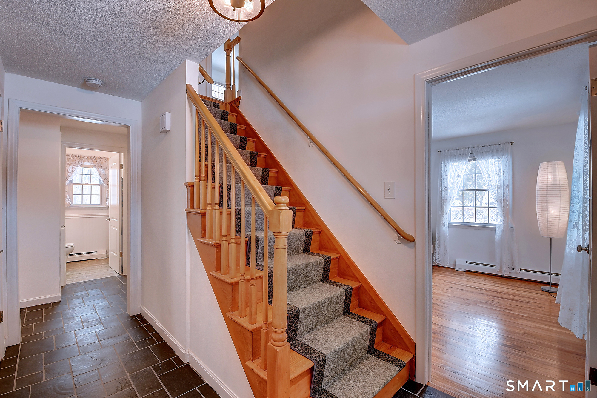 22 Apple Tree Lane Windsor CT 06095