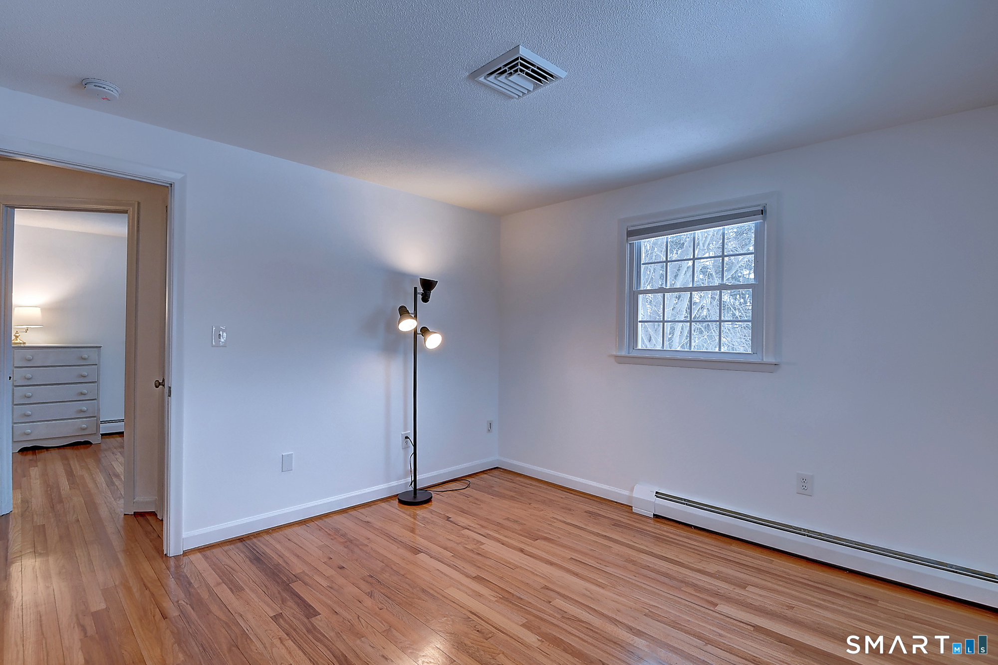 22 Apple Tree Lane Windsor CT 06095