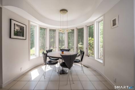 14 Grouse Lane Woodbridge CT 06525