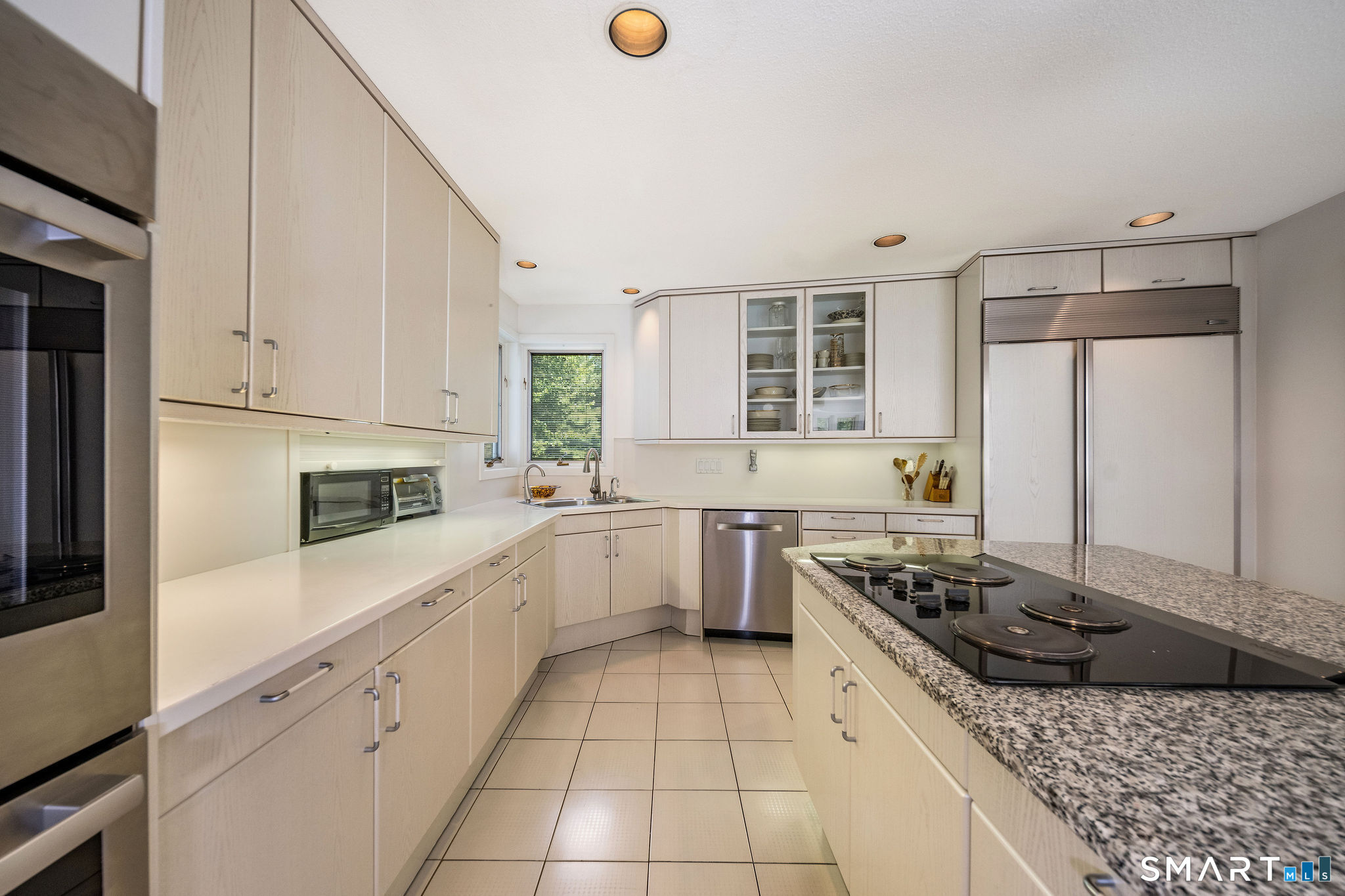 14 Grouse Lane Woodbridge CT 06525