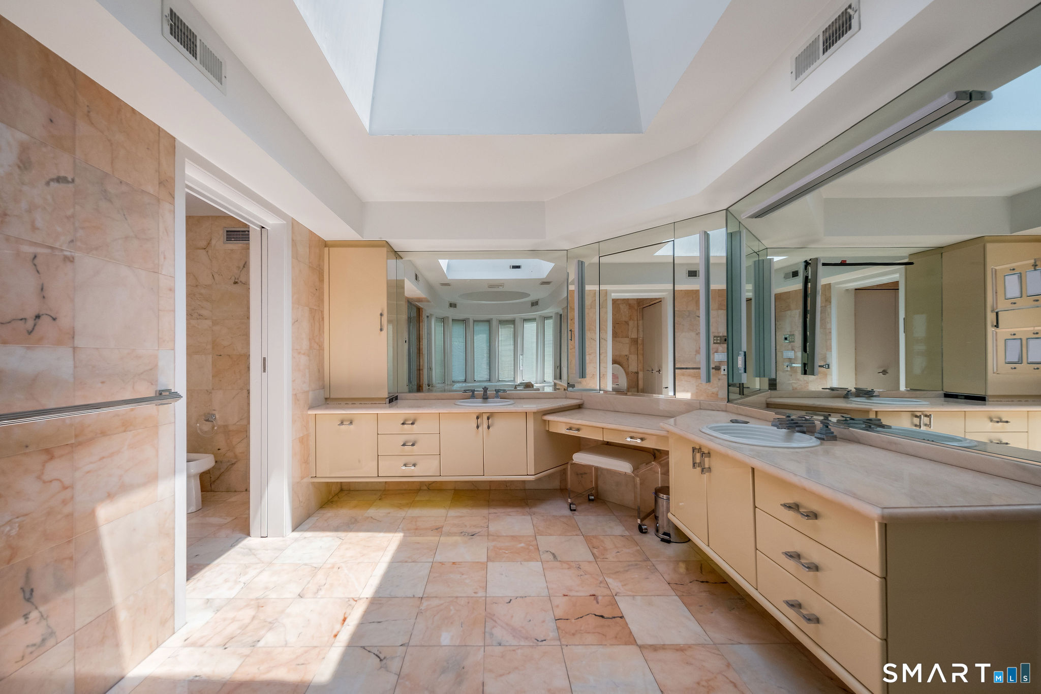 14 Grouse Lane Woodbridge CT 06525