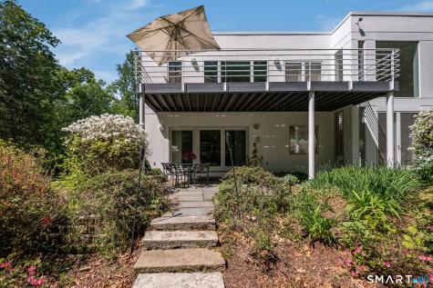 14 Grouse Lane Woodbridge CT 06525