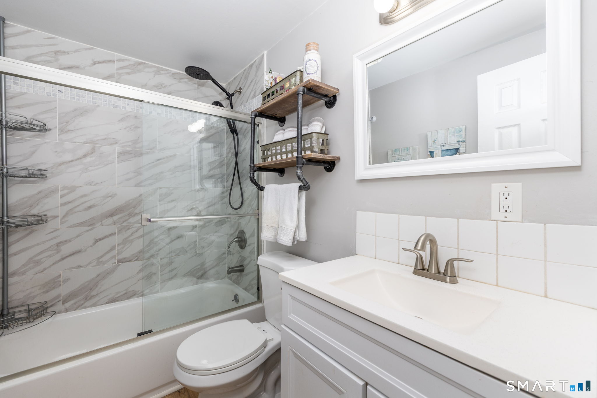 3 Concord Terrace Enfield CT 06082