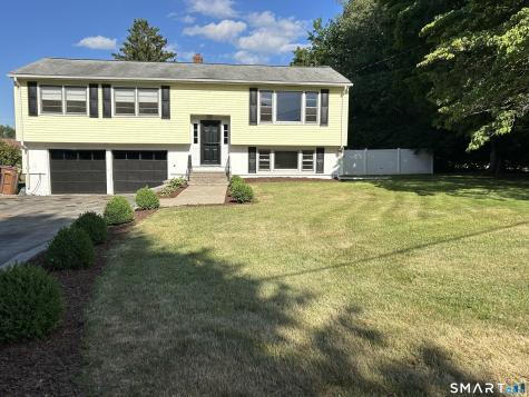 5 Sharon Court Shelton CT 06484