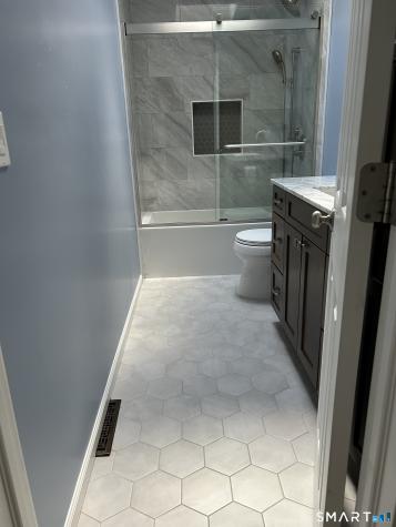5 Sharon Court Shelton CT 06484