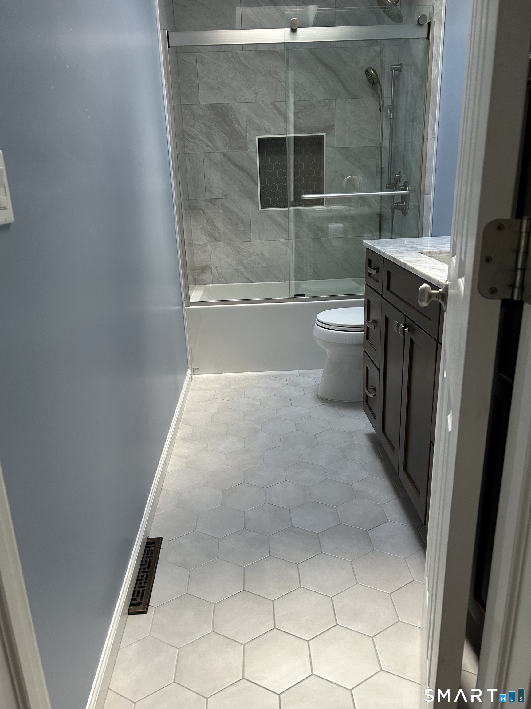 5 Sharon Court Shelton CT 06484