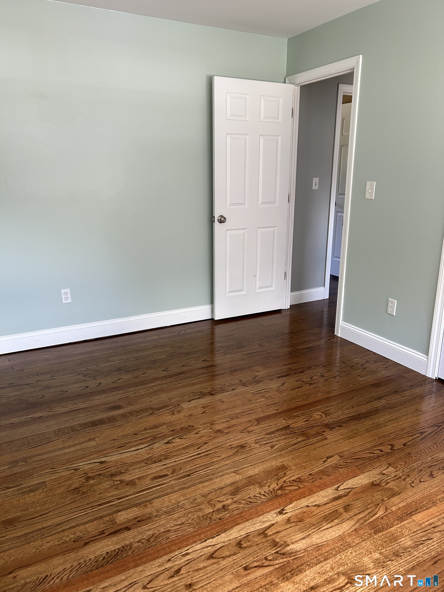 5 Sharon Court Shelton CT 06484