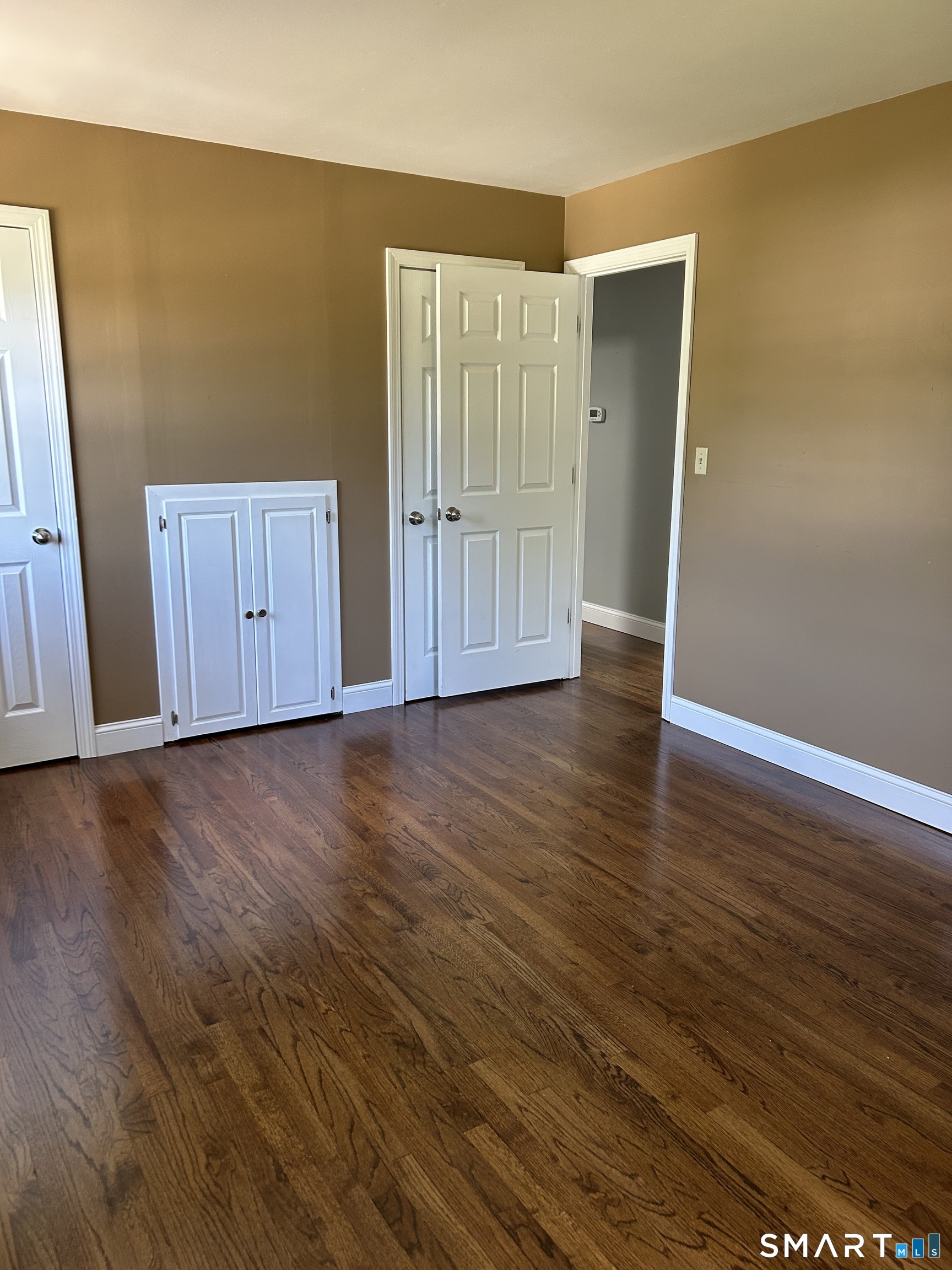5 Sharon Court Shelton CT 06484