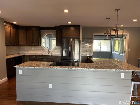 5 Sharon Court Shelton CT 06484