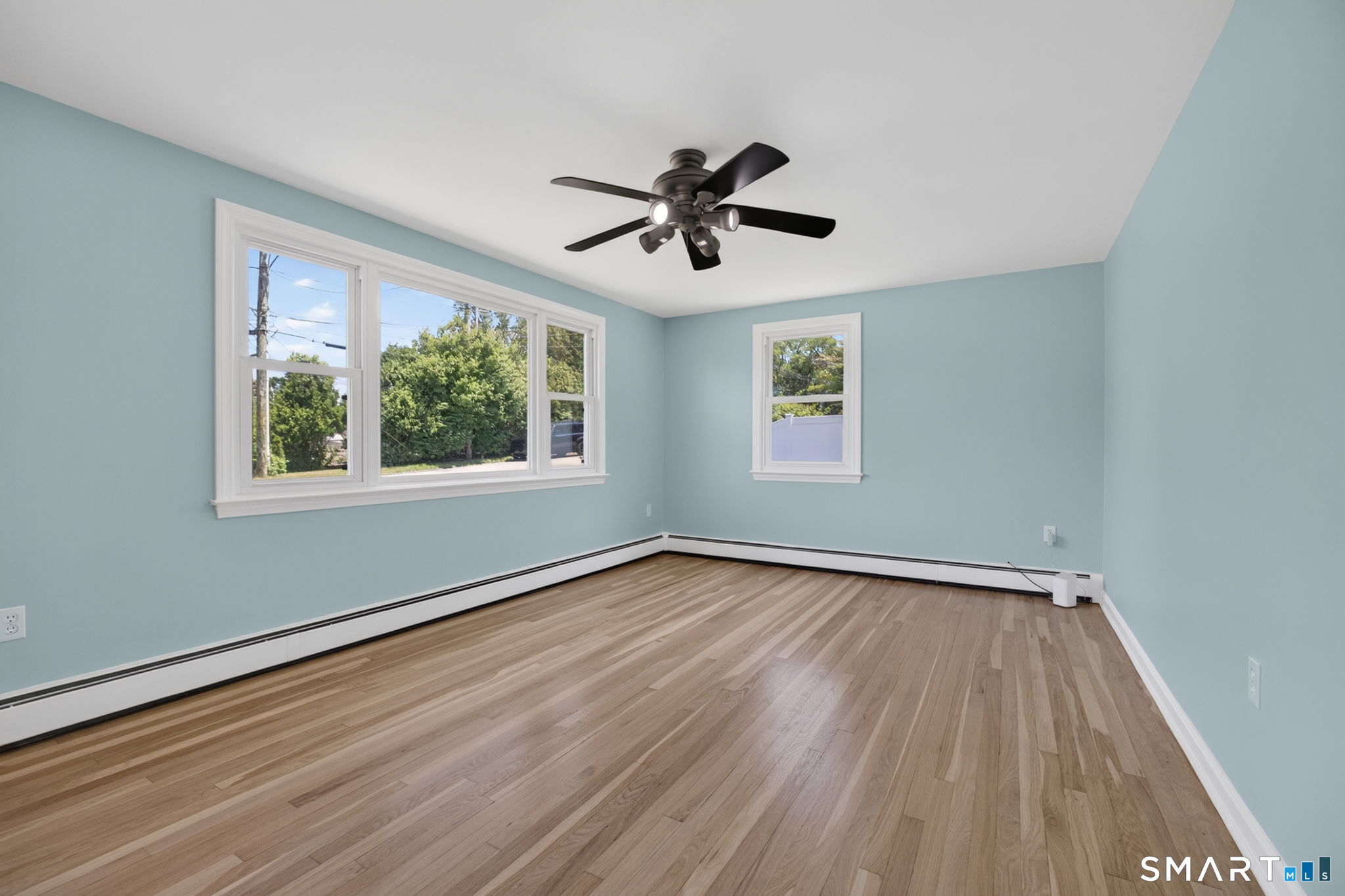8 Pleasant Street Stonington CT 06355