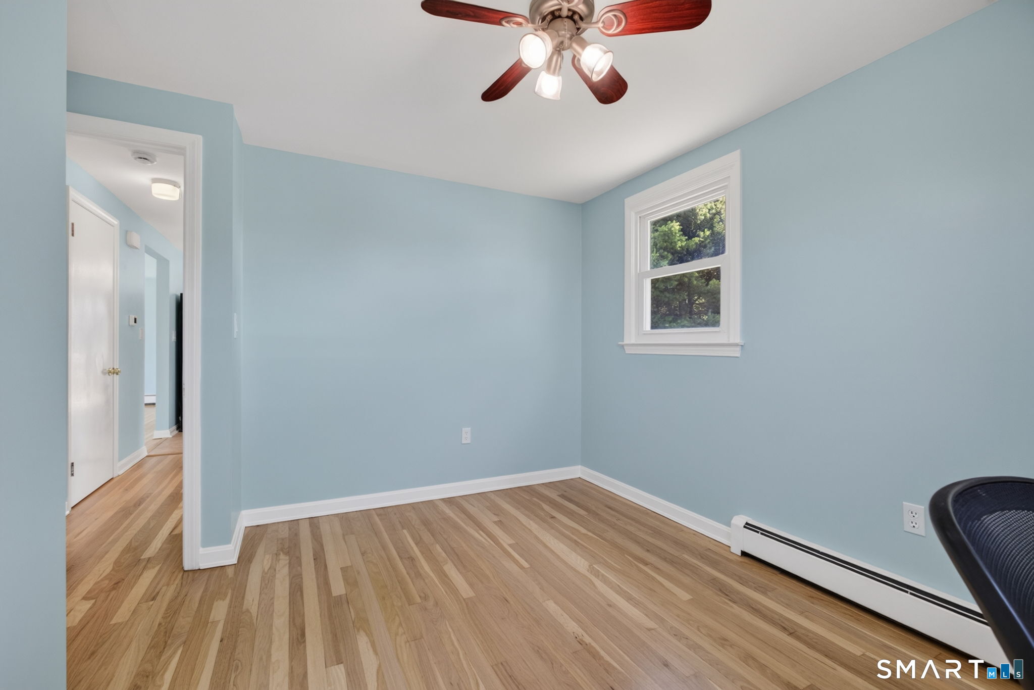 8 Pleasant Street Stonington CT 06355