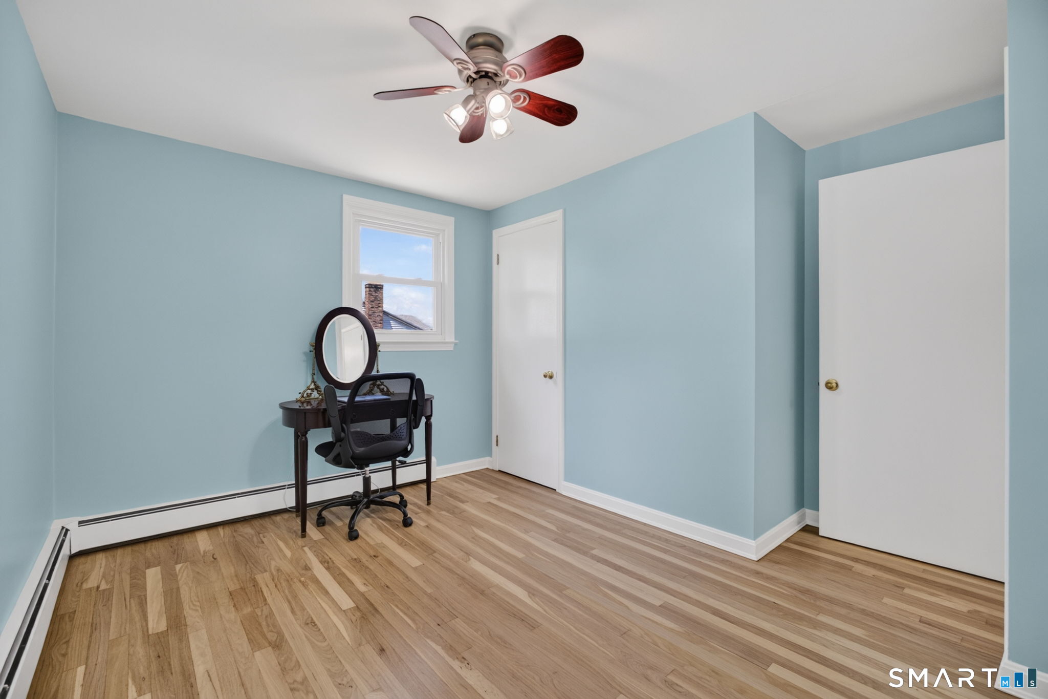 8 Pleasant Street Stonington CT 06355