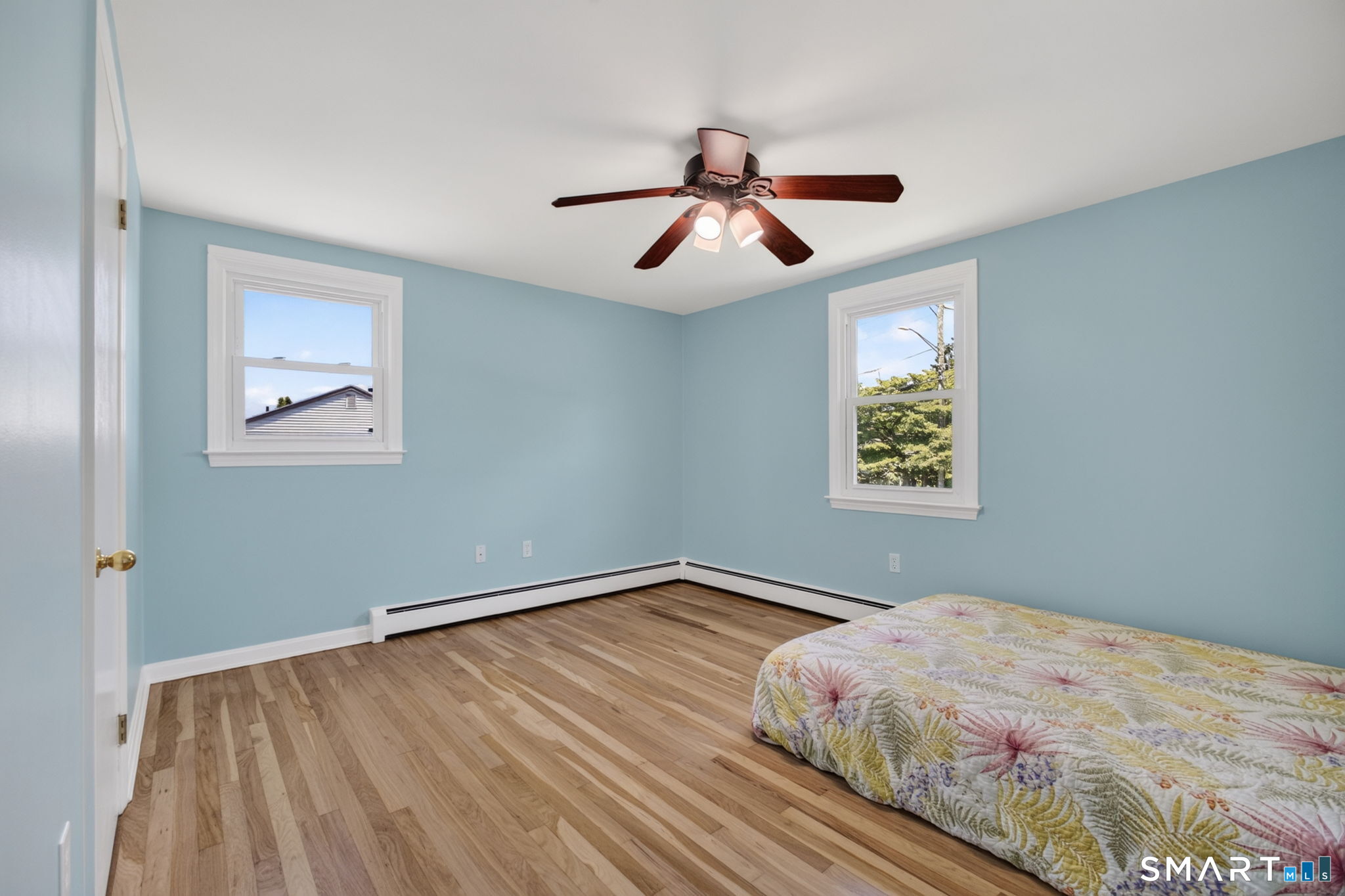 8 Pleasant Street Stonington CT 06355