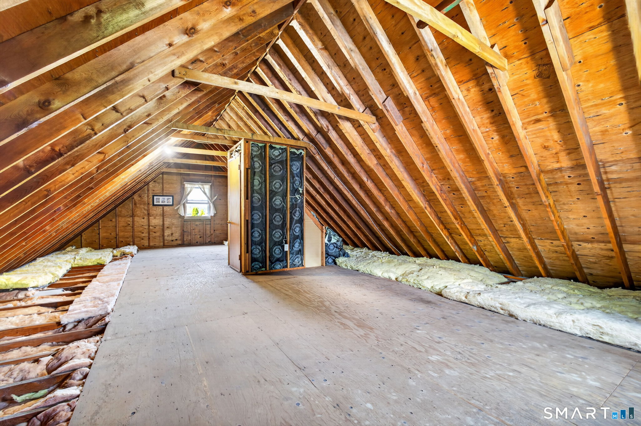 8 Pleasant Street Stonington CT 06355