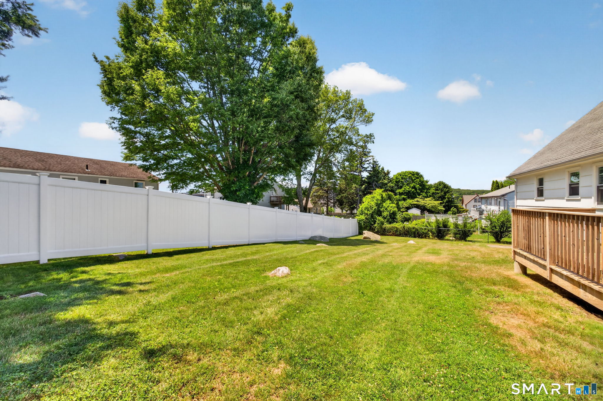 8 Pleasant Street Stonington CT 06355