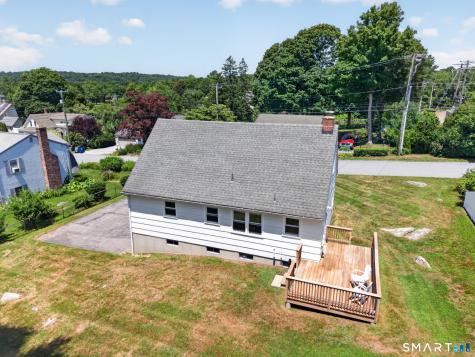 8 Pleasant Street Stonington CT 06355