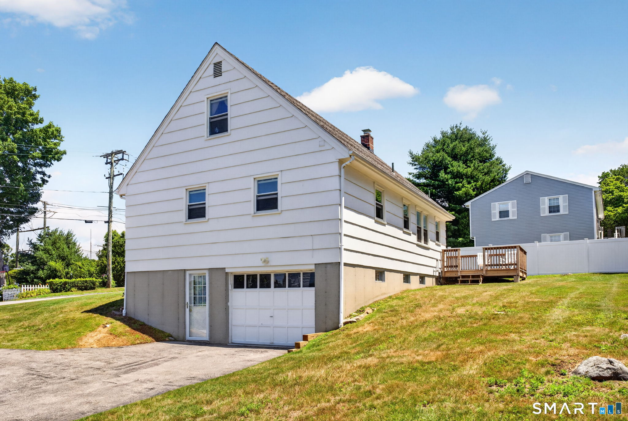 8 Pleasant Street Stonington CT 06355