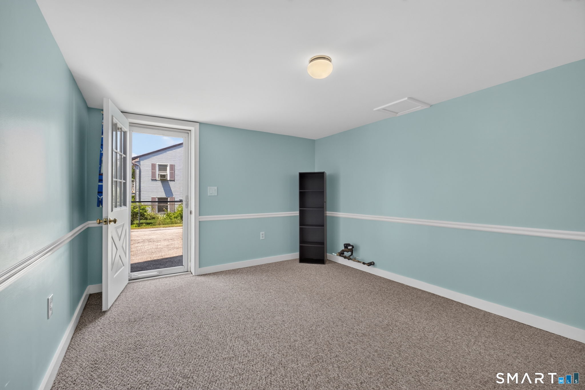 8 Pleasant Street Stonington CT 06355