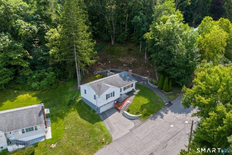 111 Juniper Ridge Drive Waterbury CT 06708