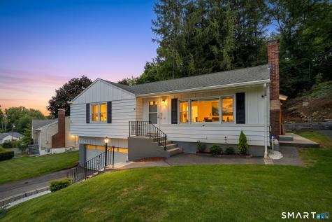 111 Juniper Ridge Drive Waterbury CT 06708