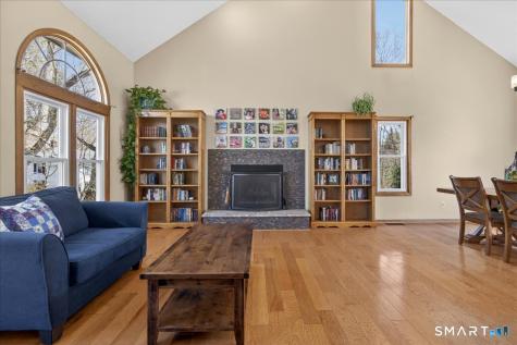206 West Todd Street Hamden CT 06518
