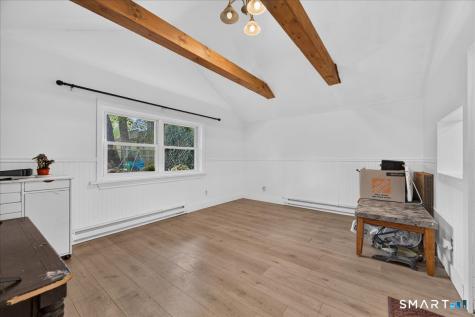 20 Pine Street Waterford CT 06385
