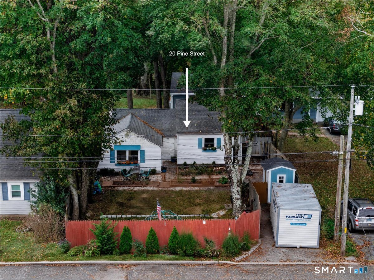 20 Pine Street Waterford CT 06385