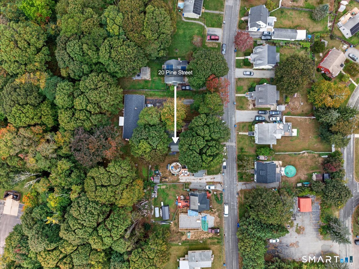 20 Pine Street Waterford CT 06385