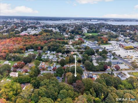 20 Pine Street Waterford CT 06385
