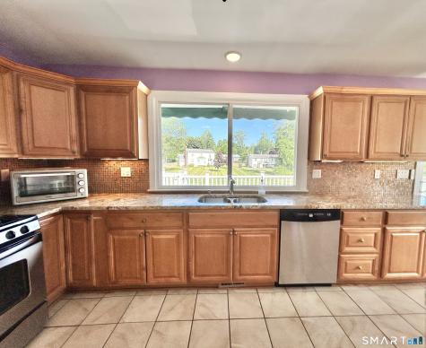 2007 Hartford Turnpike North Haven CT 06473