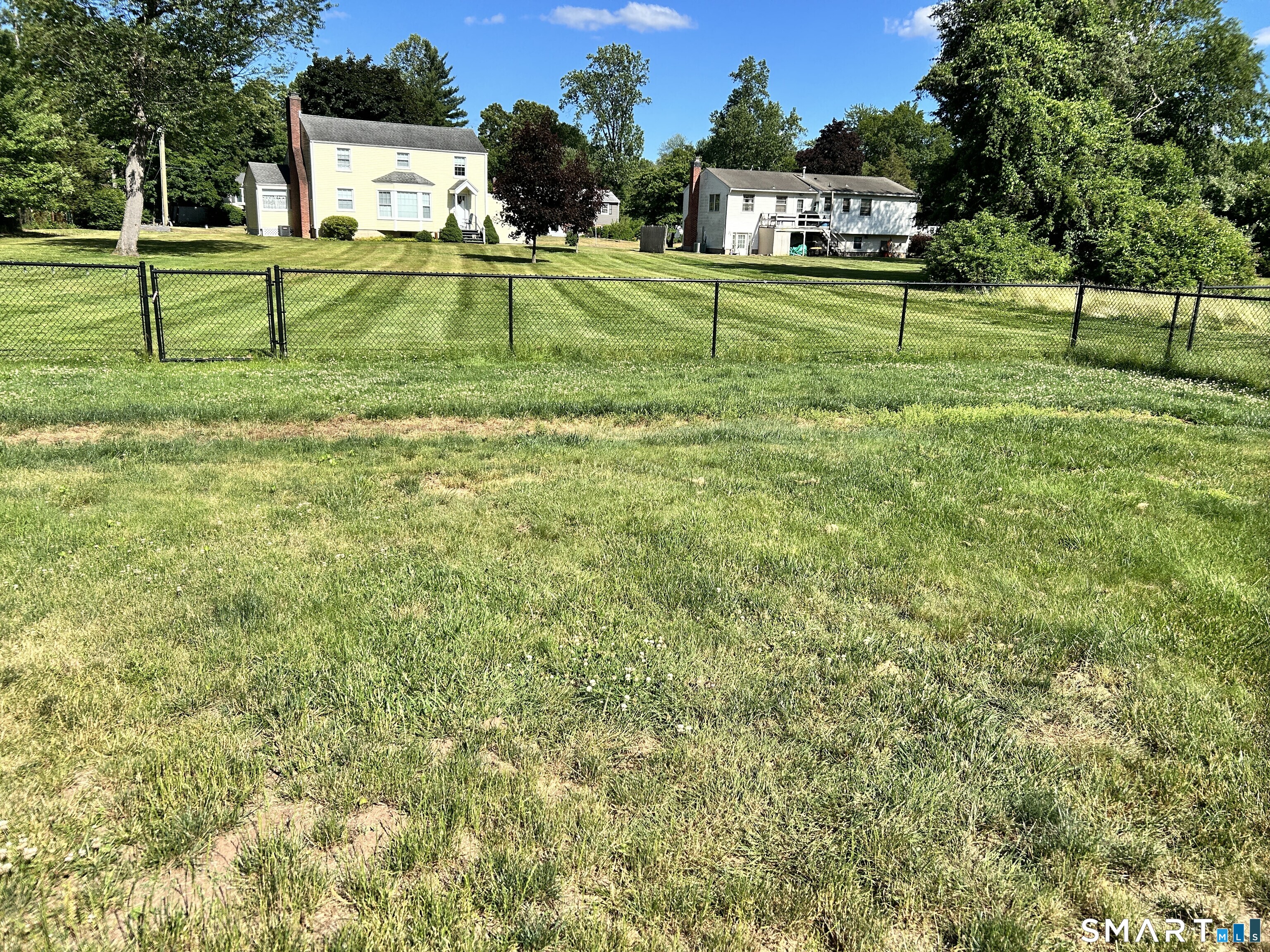 2007 Hartford Turnpike North Haven CT 06473