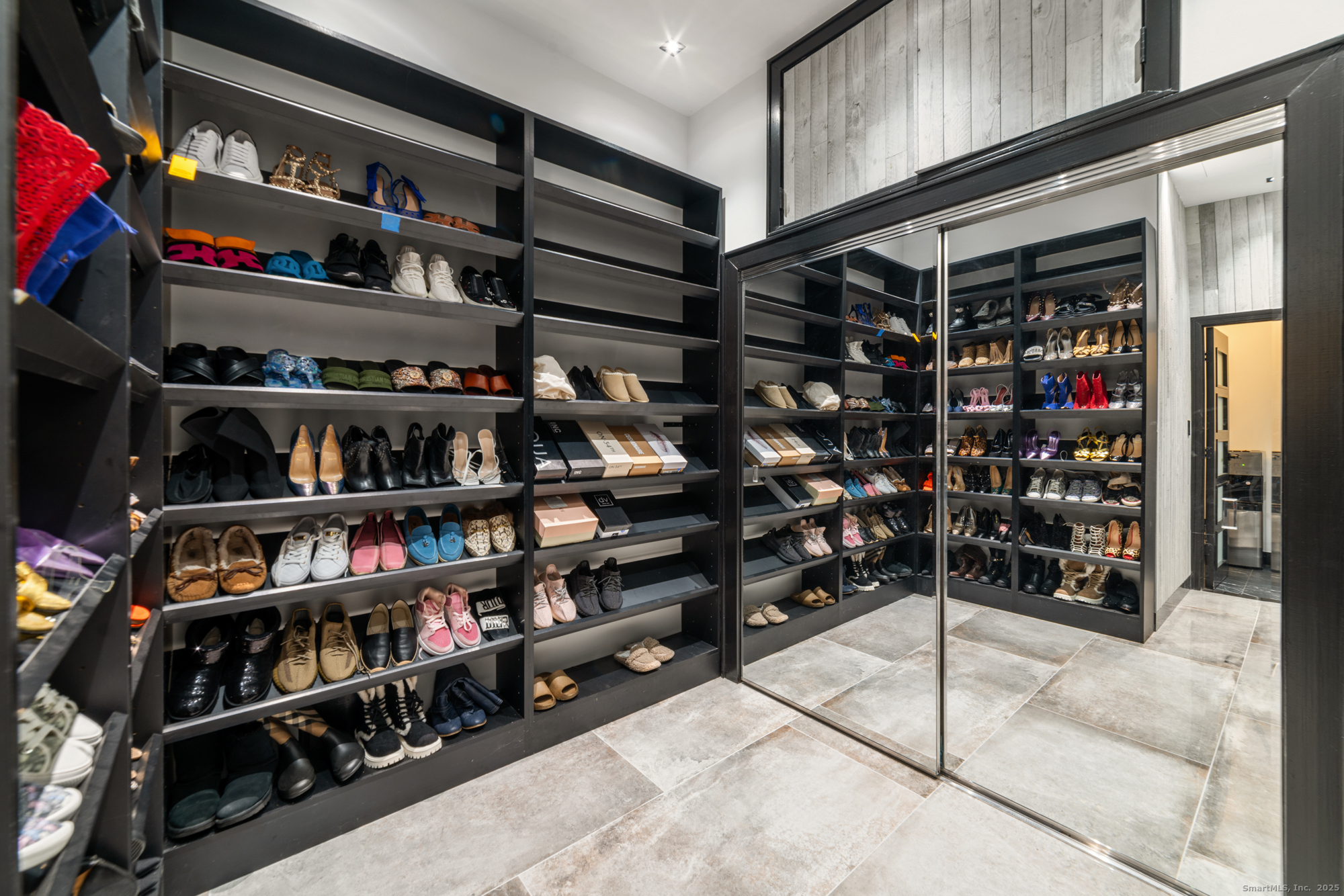 113 Woodbrook Drive Stamford CT 06907