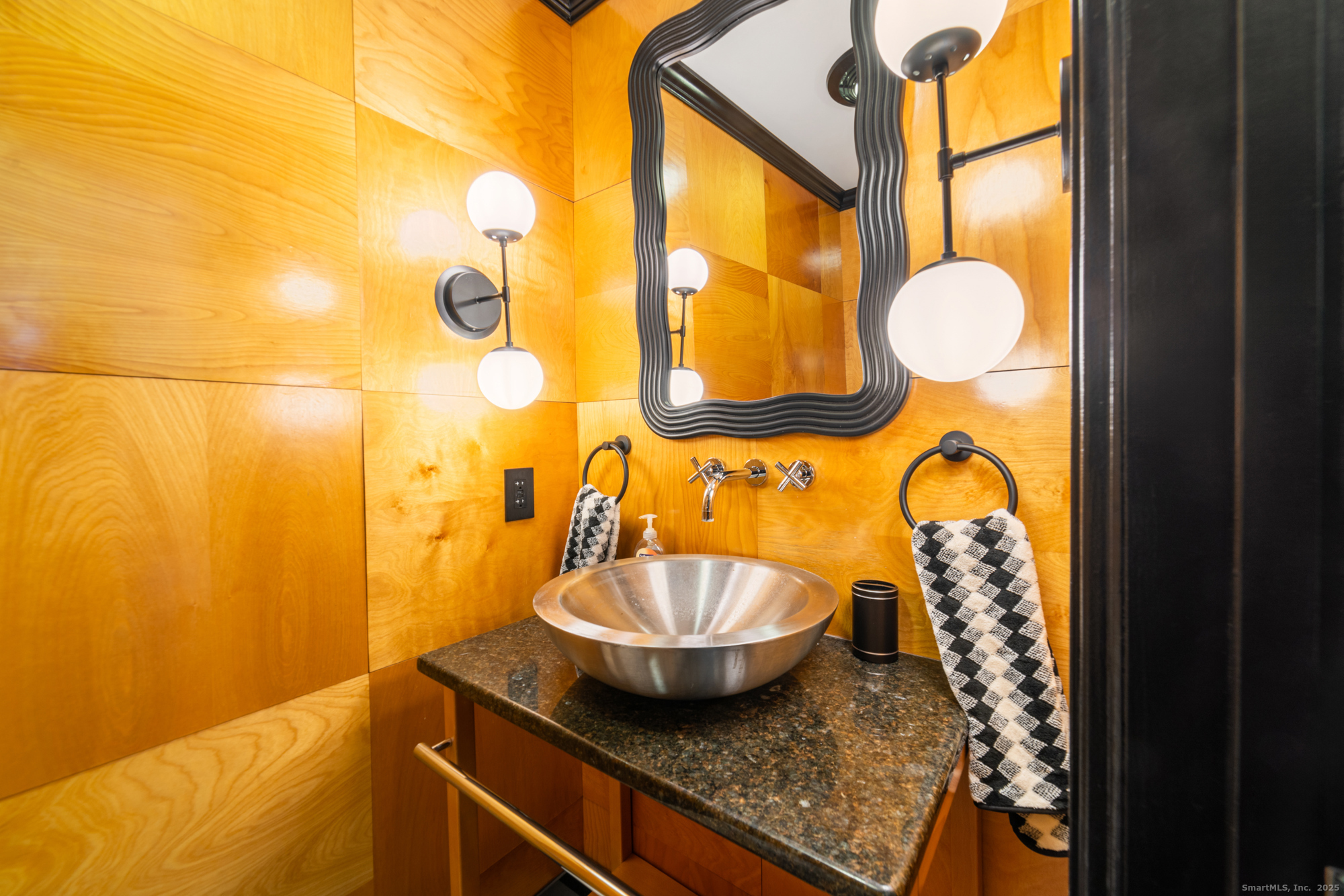 113 Woodbrook Drive Stamford CT 06907