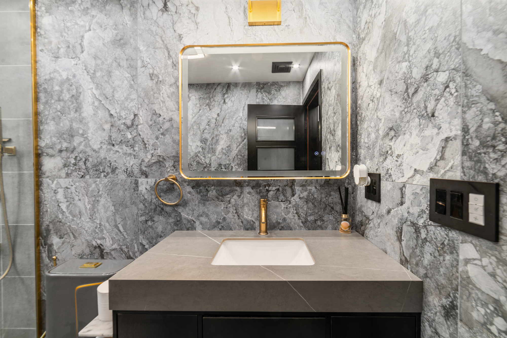 113 Woodbrook Drive Stamford CT 06907